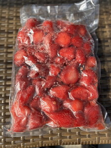 《選べる品種！》とちおとめ とちあいか 冷凍いちご 1kg〔B-103〕 | いちご イチゴ 苺 フルーツ 果物 デザート ストロベリー 冷凍 ジャム スムージー フローズン 那須 栃木県 那須町