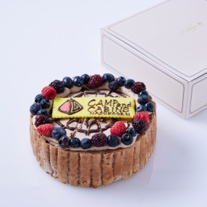 キャンプ・アンド・キャビンズ那須高原オリジナル切り株ケーキ（チョコレートケーキ）【C-52】 ※着日指定不可