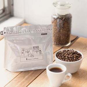 伊東屋珈琲のシングルオリジンコーヒー【豆のまま】200g×3種 ギフト箱入り【1636318】