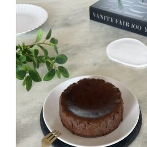 生チョコバスクチーズケーキ_菓子・スイーツ ケーキ  _【配送不可地域：離島】【1525685】