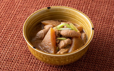 もつ煮込み （300g×8個） モツ煮 もつ煮込み モツ煮込み おかず おつまみ つまみ 惣菜 国産 群馬 渋川市 F4H-0190