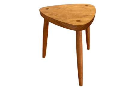 三角スツール 1脚 (甘楽木工房製作)｜椅子 チェア 木製 天然木 国産木 クルミ材 サクラ材 ウッド ナチュラル シンプル かわいい おしゃれ ミニチェア サブチェア 三つあしスツール [0080]