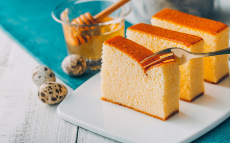 室蘭うずらのプリン4個＆かすていらキューブ4個 MROF005