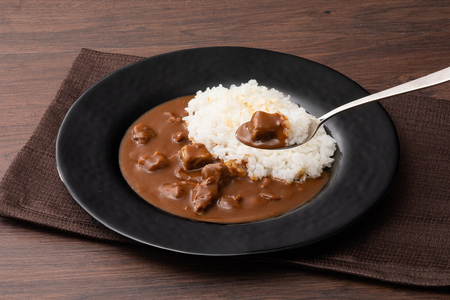 【ちょっと贅沢な】赤城牛ビーフカレー 中辛（9個）  カレー レトルト