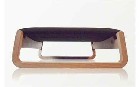 〈星亀椅子工房〉あぐらいす　大　ビーチ材仕様　chocolate チョコレート