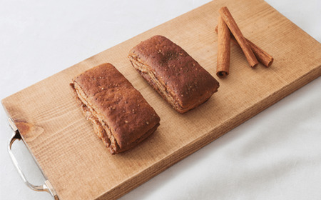 BASE BREAD シナモン　24袋  【11100-1289】
