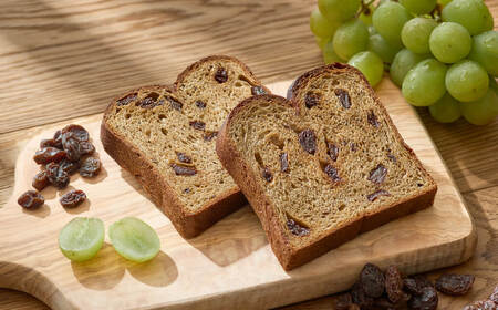 〈2ヵ月定期便〉BASE BREAD ミニ食パン・レーズン　12袋【11100-1295】