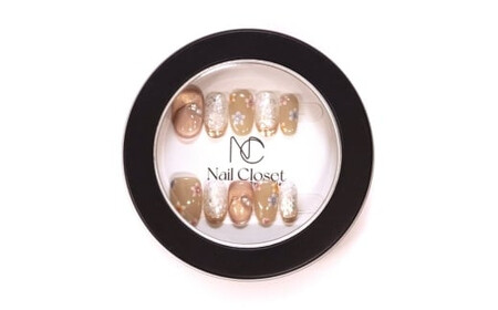 ネイルチップ　ミディアム【金花日和】Mサイズ　Antellijan大宮ネイルサロンのハンドメイド　M4-M