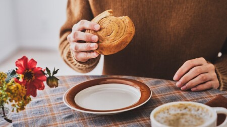 BASE BREAD 2種セット(ミニ食パン レーズン・さつまいも)　【11100-2271】