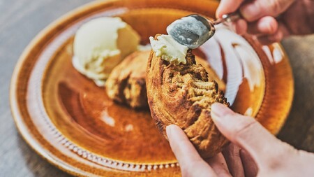 BASE BREAD 3種セット(ミニ食パン レーズン・さつまいも・ストロベリー)　【11100-2274】