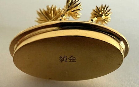 純金製　松の盆栽（約30g）　