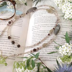 【大人の亜麻色】メガネチェーン*4way*ロングネックレス*天然石*グラスコード*メガネホルダー*シェル*ガーネット