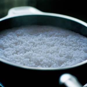 【ガス火専用】無水調理ができる片手鍋 アルミ鋳物鍋「味わい鍋」片手20cm 日本製【1137358】