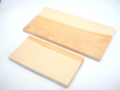 イチョウ材のまな板（大）と（小）2枚セット No.544