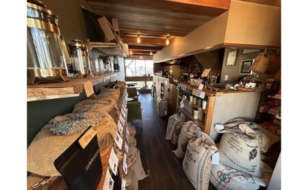 【上田珈琲豆焙煎堂】珈琲豆 深煎り2種×200ｇインドネシアマンデリン・ウガンダAA【粉】[52210722]