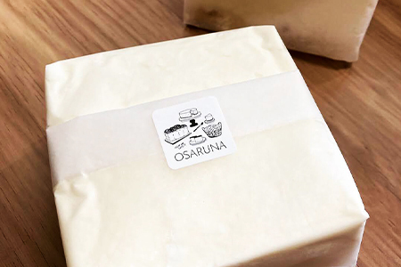 オサルナ の チーズケーキ セット（レア、バスク）　ケーキ