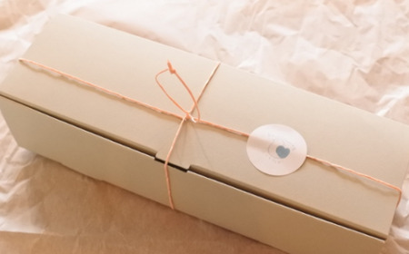 ウィークエンドケーク カフェ・ノアゼット (1本) ご当地 カトルカール スイーツ デザート おやつ 国産バター ヘーゼルナッツ ナッツ コーヒー キャラメル ハートソング ギフト 贈り物 お土産 食品 関東 F5K-023