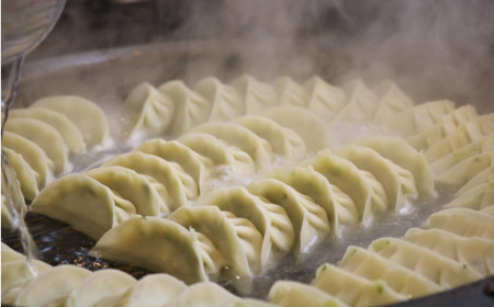 餃子の店 久 手作り冷凍餃子 50個 (23g×10個入り 5パック) 餃子 ぎょうざ 手作り おかず おつまみ 冷凍 食品 関東 F5K-024