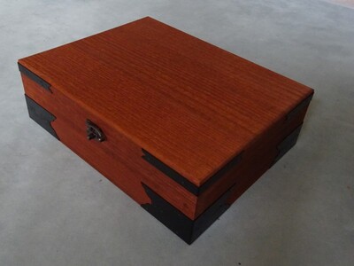 AQ002-2 桐A4書類入れ