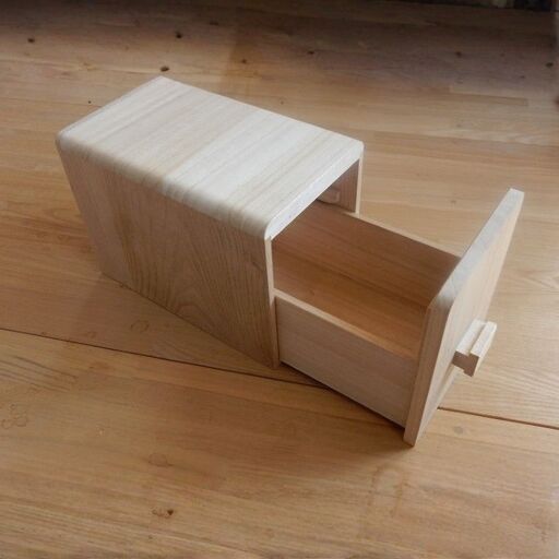 AQ006-3 桐のパンボックス 9,800円