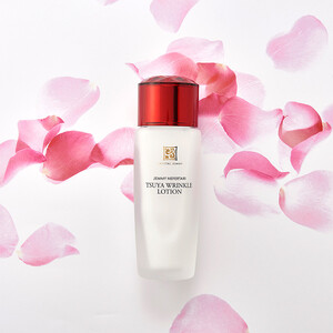 クリスタルジェミー つやリンクルローション 120ml 化粧水 しっとりタイプ 基礎化粧品 保湿 美容液 乳液 潤い ハリ ツヤ 美白 ビタミンC誘導体 日用品 化粧品 スキンケア 埼玉県 羽生市