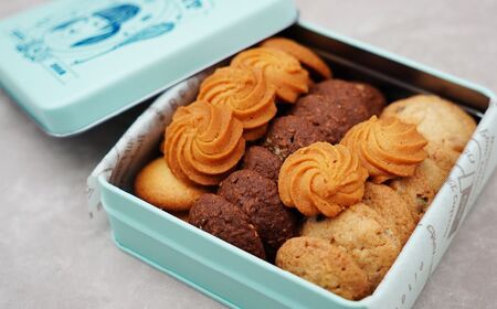 クッキー缶 クッキーズ 4種 140g  埼玉県 上尾市