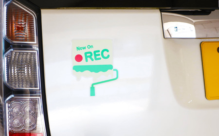 光るドラレコステッカー　ペイントAセット 2枚入り ドライブレコーダー ステッカー 防犯 車 煽り運転 抑止 蓄光 光る 車用