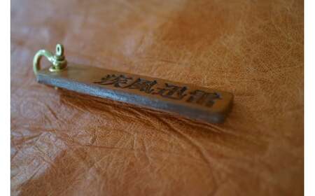 レザー刻印 ネームプレート シャックル留め | レザー ぬくもり刻印