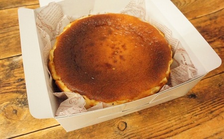 バスクチーズケーキ