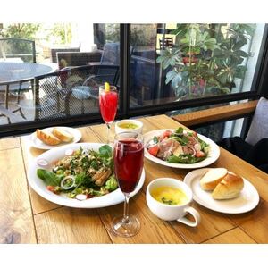 【caffe BROWNS】美味しいランチと絶品スイーツ お食券 3000円分【1563202】