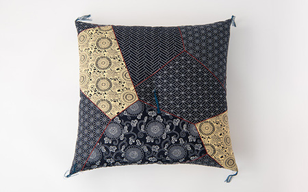 【技・熟練職人】 手作り座布団【銘仙判】55cmx59cm【1047692】