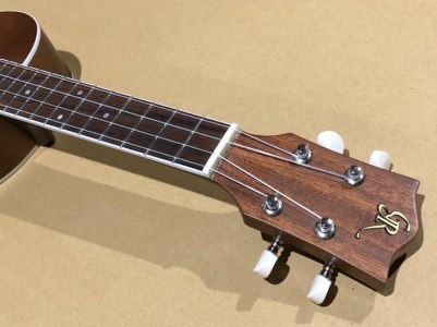 ウクレレ　コンサートサイズ　G-UK-C ※離島への配送不可 FAA-168