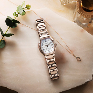 CITIZEN 光発電 エコドライブ電波 レディース 時計 エクシード ES9385-57W