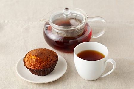 「横瀬の和紅茶」と「森のはちみつのマドレーヌ」セット やぶきた 紅茶 マドレーヌ 洋菓子