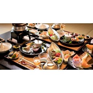 長瀞 花のおもてなし長生館 和室(スタンダードタイプ)1泊2食ペア宿泊券【1473088】