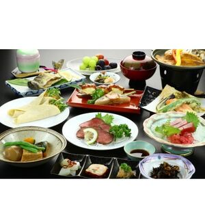 越後屋旅館1泊2食付き(トイレ付8畳)ペアご宿泊券_越後屋旅館 宿泊券 ペア_【1485818】