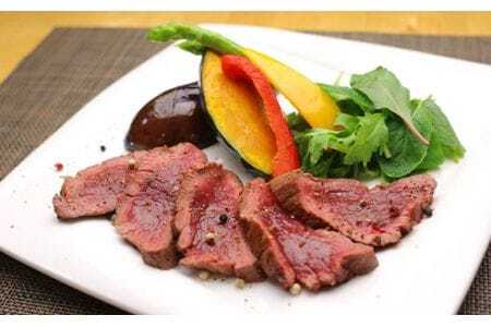 国産オーストリッチ外モモ肉700g【定期便】3か月毎月お届け  [No.097]