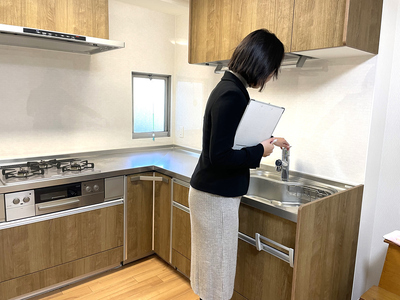 [あんしん空き家管理プラス] 巡回サービス年2回・屋内外見回りプラン｜空き家 空家 杉戸 不動産 郵便物 ゴミ みまわり [0601]