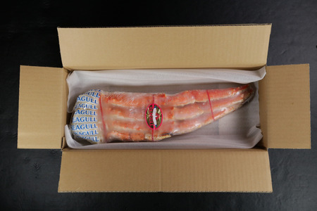 【12/16-31お届け予定】ボイルたらば蟹 脚 約2㎏ 特大 5L×2肩 蟹