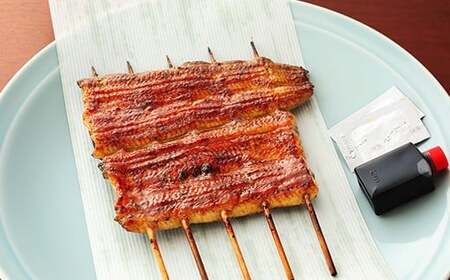 うなぎ上蒲焼1串(100g前後)【老舗 ギフト 冷凍 うなぎ 鰻 ウナギ かばやき 串 タレ 山椒 千葉県 市川市】【12203-0296】