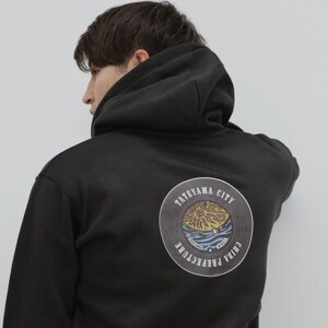 バックプリント 館山市 マンホールパーカー Sサイズ【1489968】