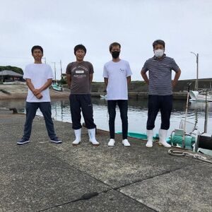 【金曜日発送】漁師直送!天然活トコブシ1kg(10～20個)【配送不可地域：離島・北海道・沖縄県・東北・中国・四国・九州】【1532978】