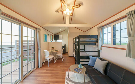 きさらづCAMP　ORGNIC　FIELD　in みたて　トレーラーハウス宿泊券（22,000円分） KCH001