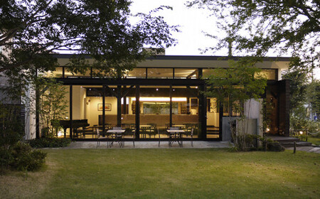 No.178-01 【毎月定期便6回】珈琲鑑定士が厳選!焙煎したてのおすすめコーヒー(豆)