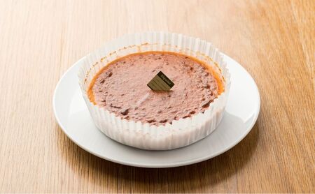 2種のチーズケーキ 2ホールセット お菓子 スイーツ デザート 濃厚 しっとり 軽やか スフレ ミックス ふわふわ イチゴ 安心 安全 手作り 若鶏 たまご 1位 