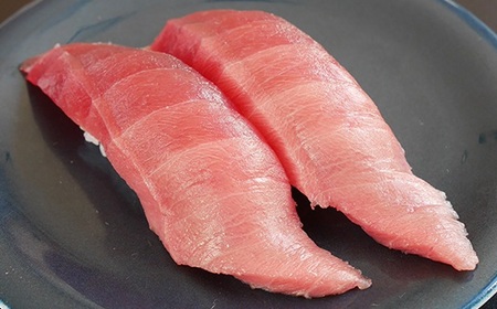 【プロが厳選！】本マグロ 中トロ 600g(冷凍・サク) [0022-0013]