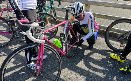 【自転車ロードレースチームMOPS】ロードバイクトレーニング体験 初級コース4時間1名(レンタサイクル付き) [0034-0003]