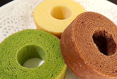 バウムクーヘン 詰合せギフト 化粧箱入り Happybaum | ハッピーバウム バームクーヘン おやつ 焼き菓子 洋菓子 菓子 詰合せ セット 贈り物 贈答 ギフト プレゼント ホワイトデー 誕生日 記念日 お祝い 卒業式 入学式 スイーツ オススメ 千葉県 君津市 きみつ