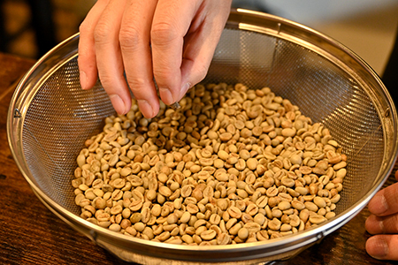 【豆／中煎り】自家焙煎コーヒー おまかせブレンド1種 200g／3110 COFFEE LABORATORY