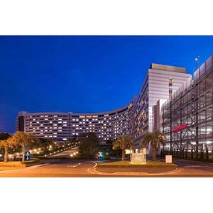 シェラトン・グランデ・トーキョーベイ・ホテル ツインルーム ペア宿泊券